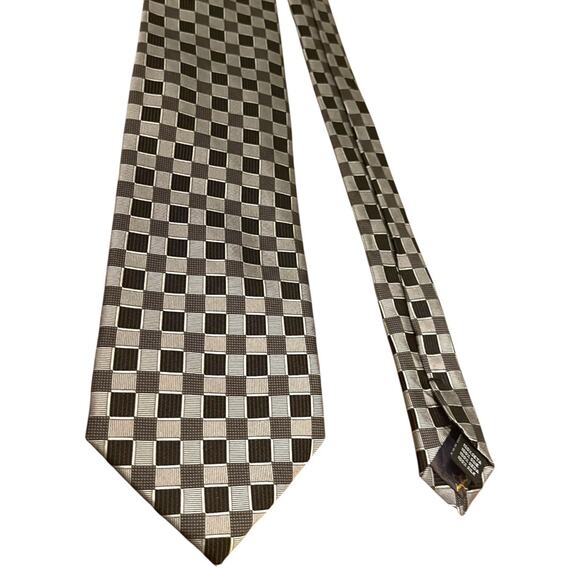 Valerio Garati Pure Silk Hand Made Square Pattern Tie Mens Necktie Black Gray - Picture 9 of 12